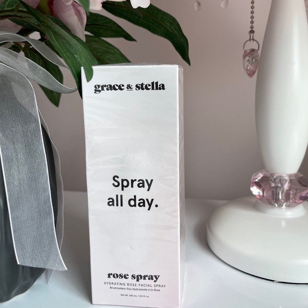 ❤️Grace & Stella Rose Makeup Set Facial Spray Mist